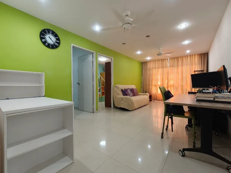 84 Lor 2 Toa Payoh image 1 of 10