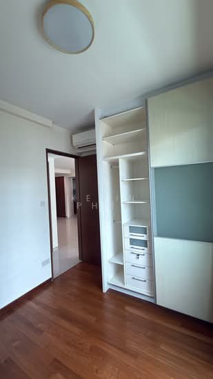 D'Gallery photo 2