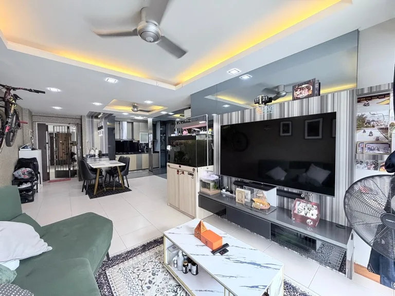 288A Punggol Pl image 1 of 8