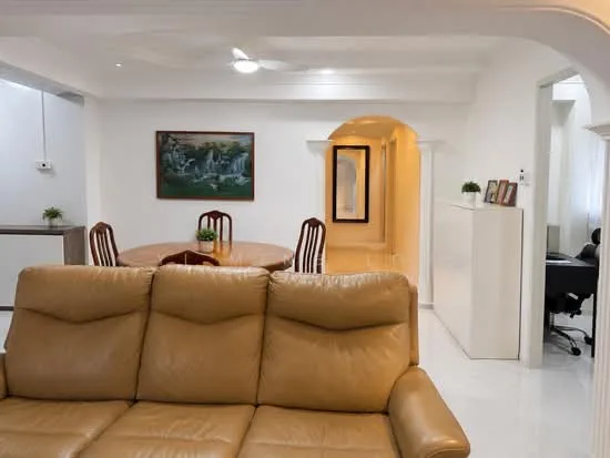897B Woodlands Dr 50 image 1 of 4