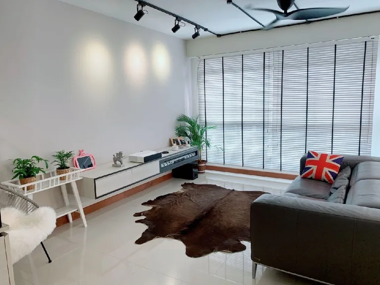 335A Anchorvale Cres image 1 of 10