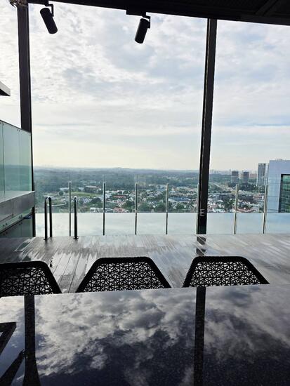 Newton Suites photo 4