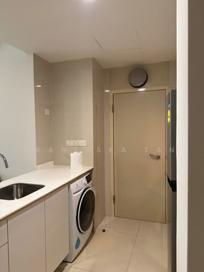 Bedok Residences photo 4