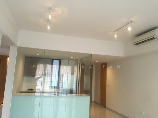 Cube 8 photo 3