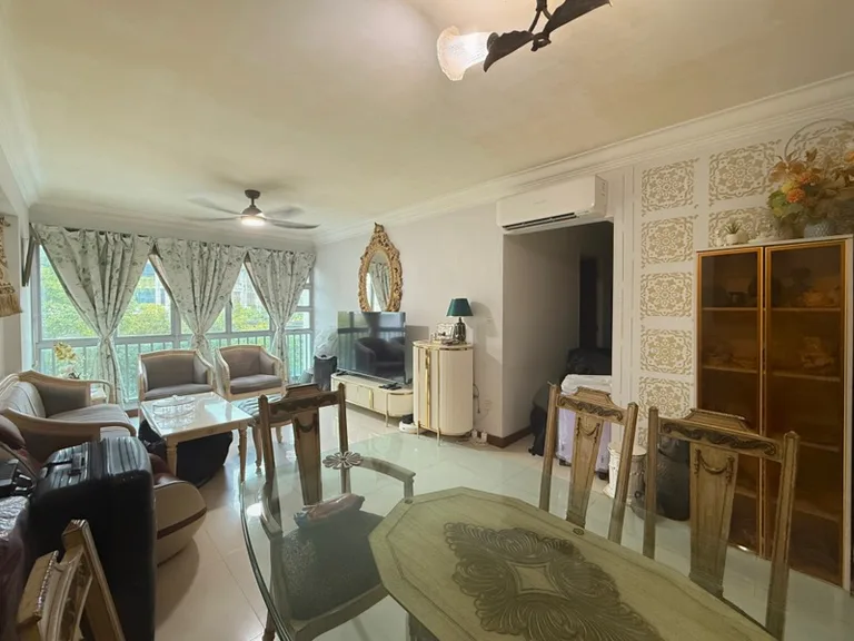633A Punggol Dr image 1 of 7
