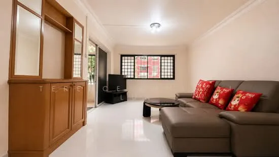 221 Hougang St 21 image 1 of 10