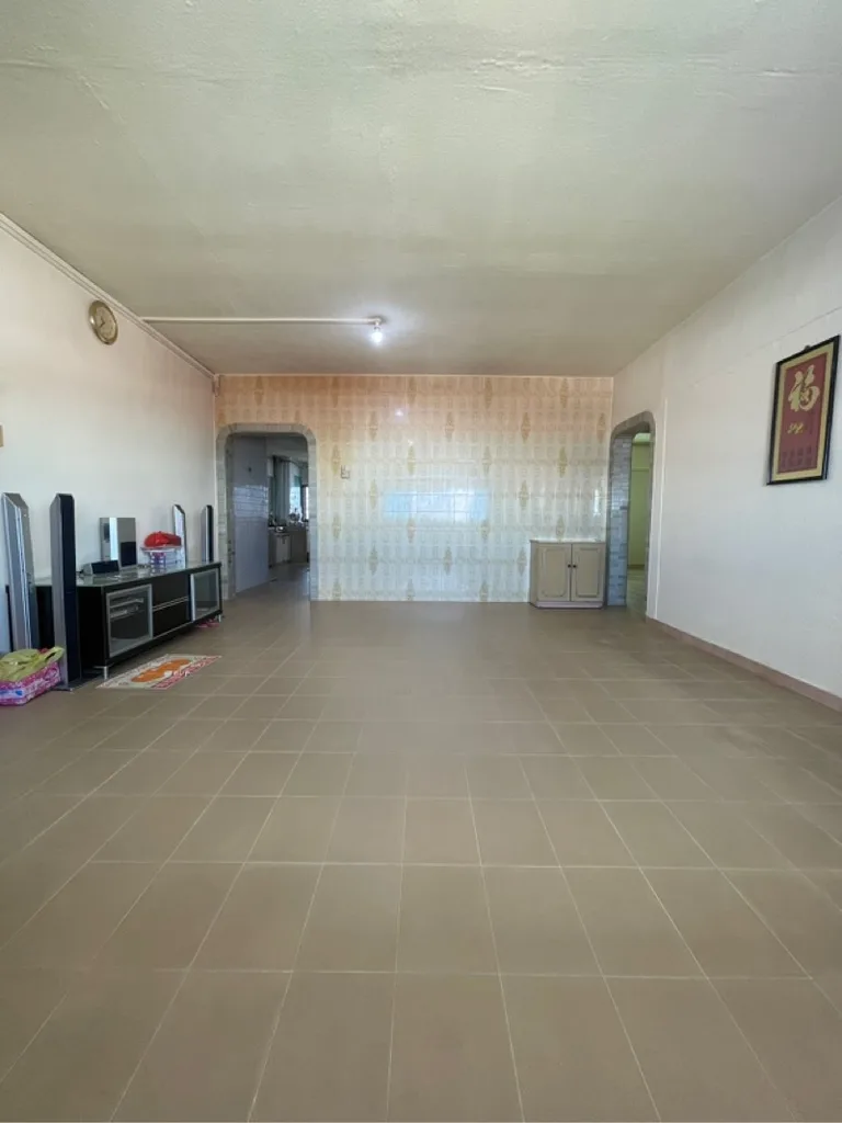 112 Bt Batok West Ave 6 image 1 of 8