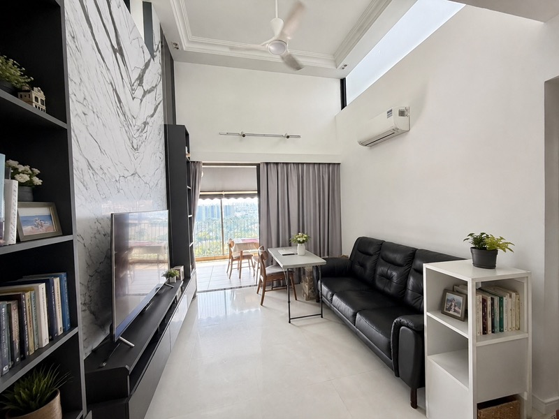 The Lakefront Residences photo 3