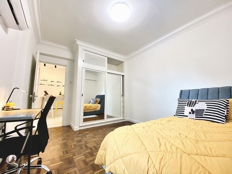 ORCHID PARK CONDOMINIUM photo 4
