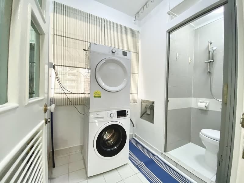 ORCHID PARK CONDOMINIUM photo 5