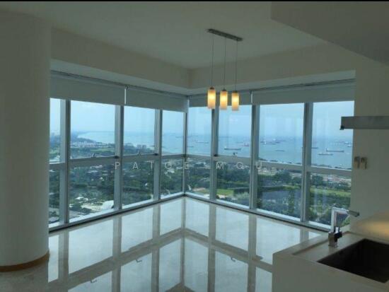 Marina Bay Residences photo 4