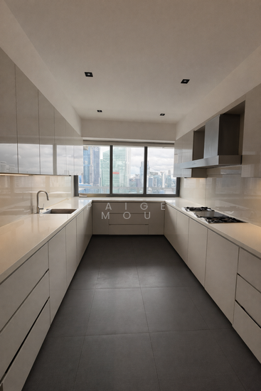 Marina Bay Residences photo 6