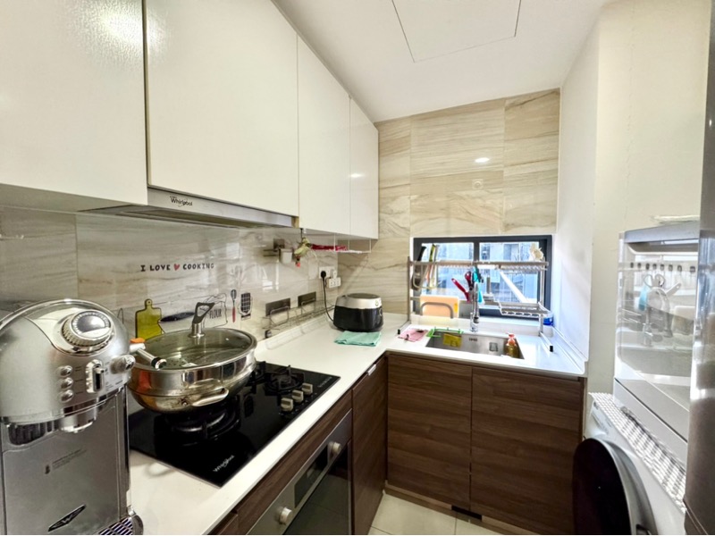 The Brownstone photo 6
