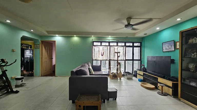 648D Jurong West St 61 image 1 of 10
