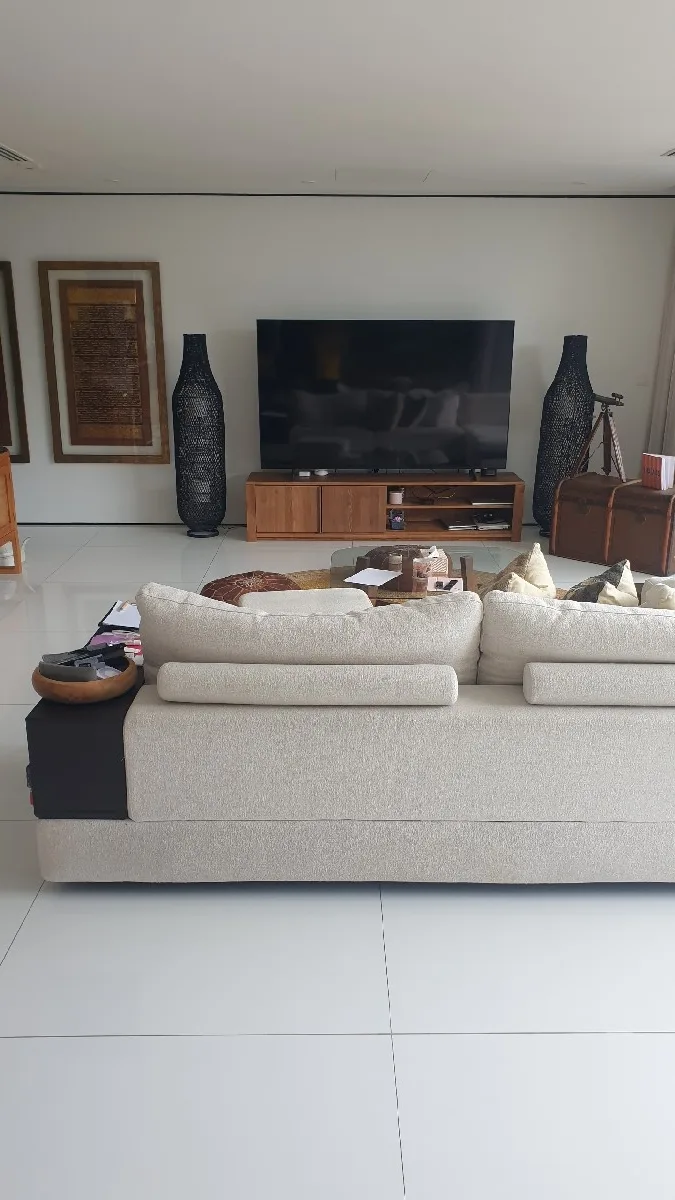 Oxley Residence image 1 of 10