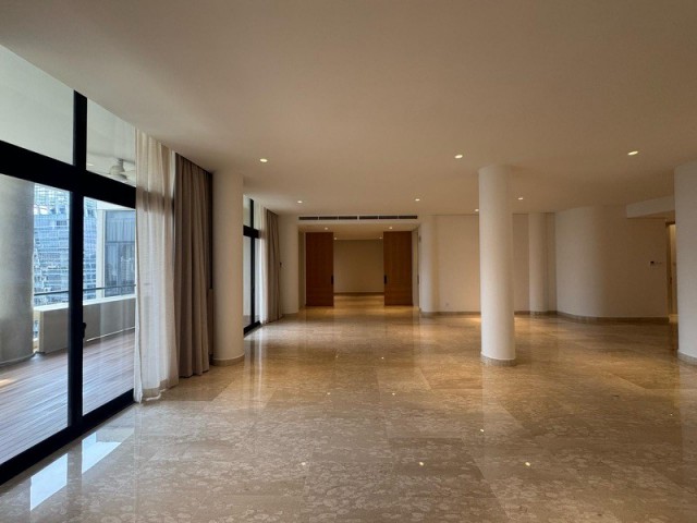 The Colonnade photo 3