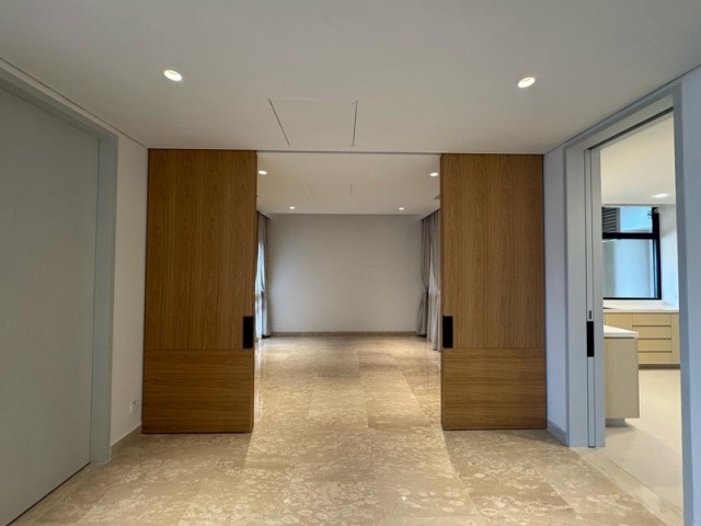 The Colonnade photo 5