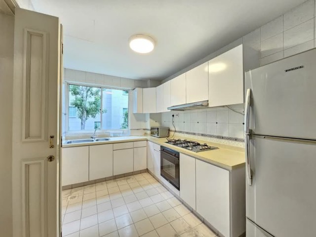 Royal Palm Mansions photo 4