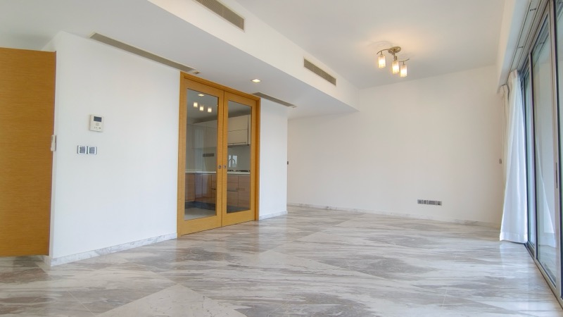 Suites @ Cairnhill photo 3