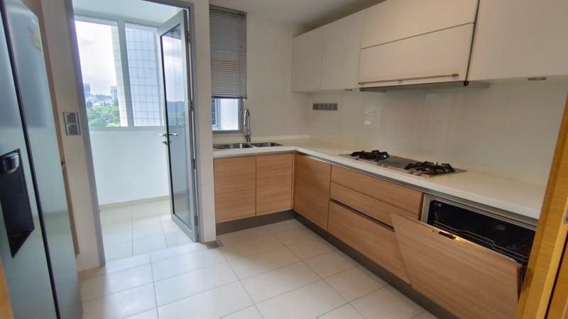 Suites @ Cairnhill photo 4
