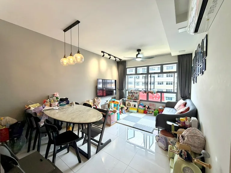 622A Tampines Ave 12 image 1 of 10