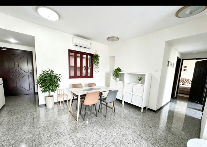 Stratford Court photo 2