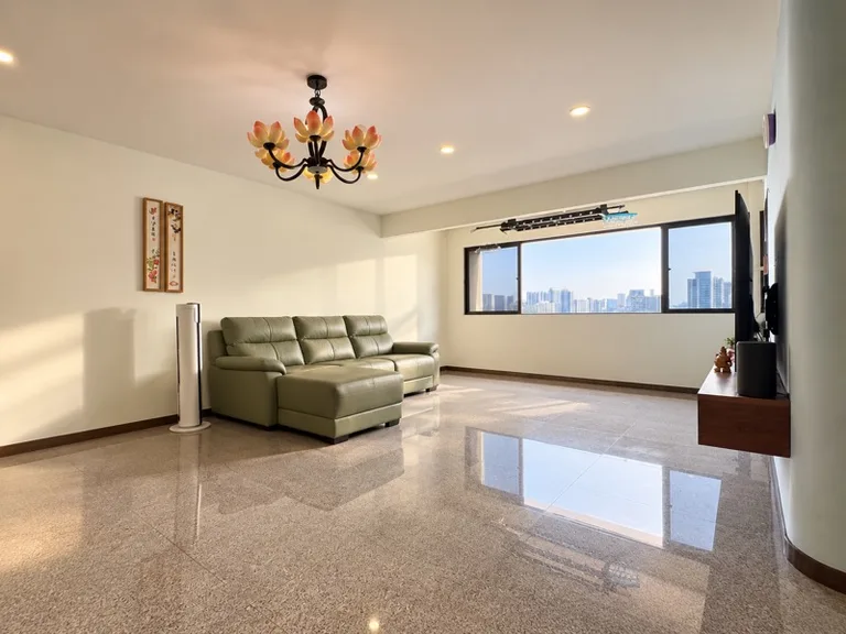 49 Lor 5 Toa Payoh image 1 of 10