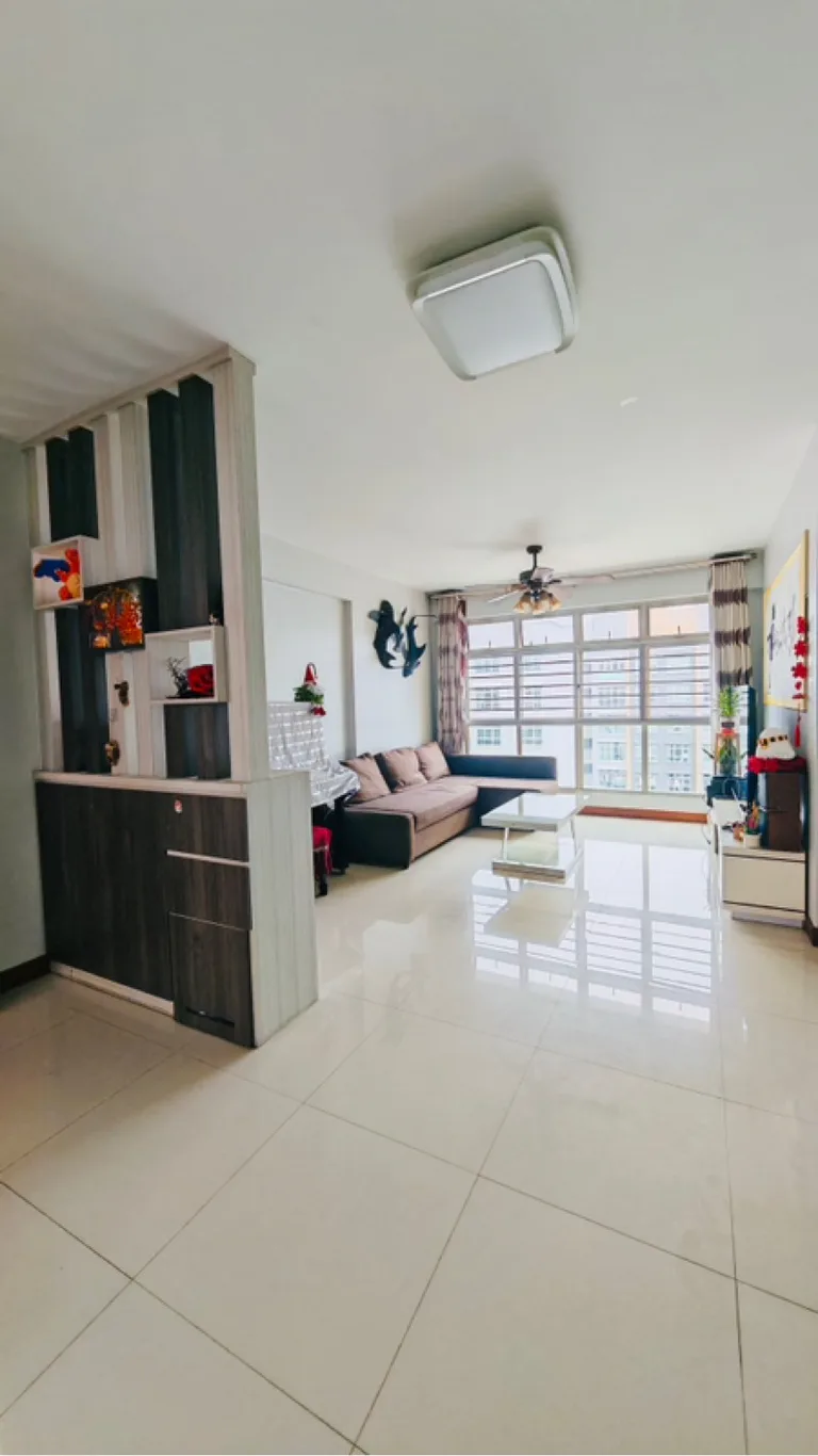 217C Compassvale Dr image 1 of 7