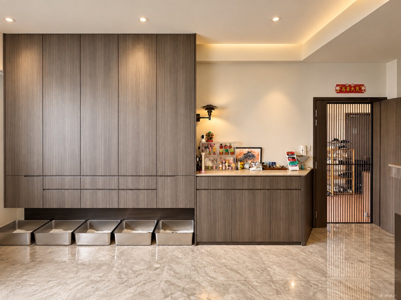 Highland Condominium image 1 of 10