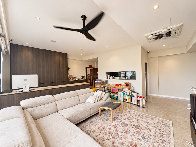 Highland Condominium photo 4