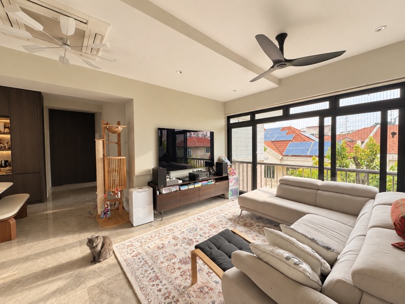 Highland Condominium photo 5