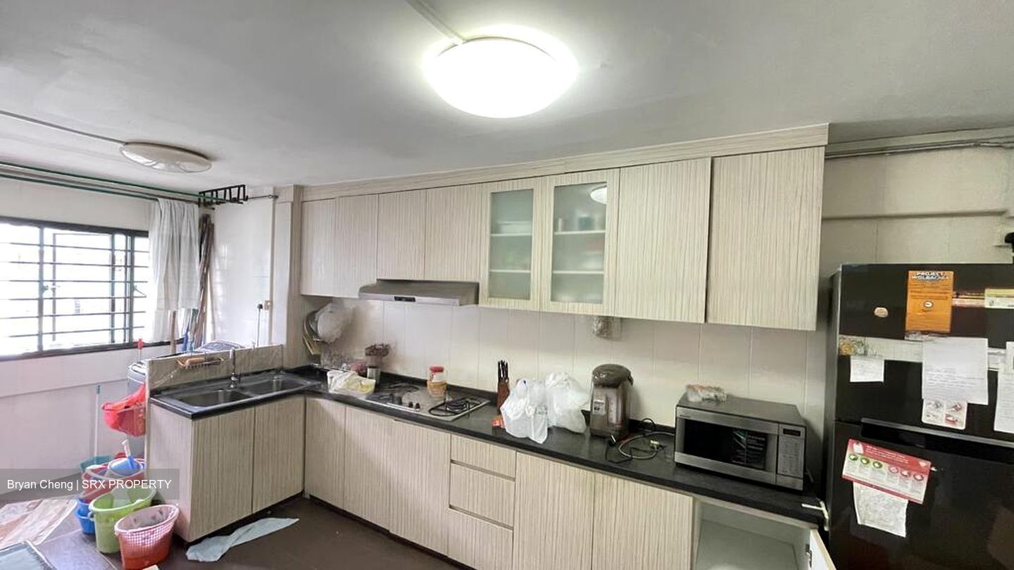 Blk 209 Yishun Palm Spring (Yishun), HDB 5 Rooms - For Rent photo 4