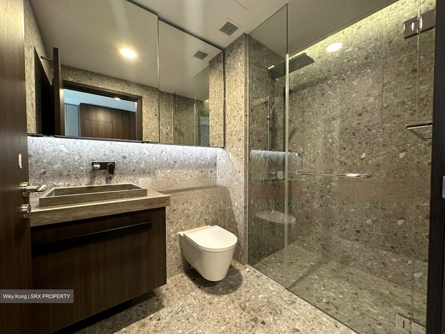 One Pearl Bank (D3), Apartment - For Sale photo 4