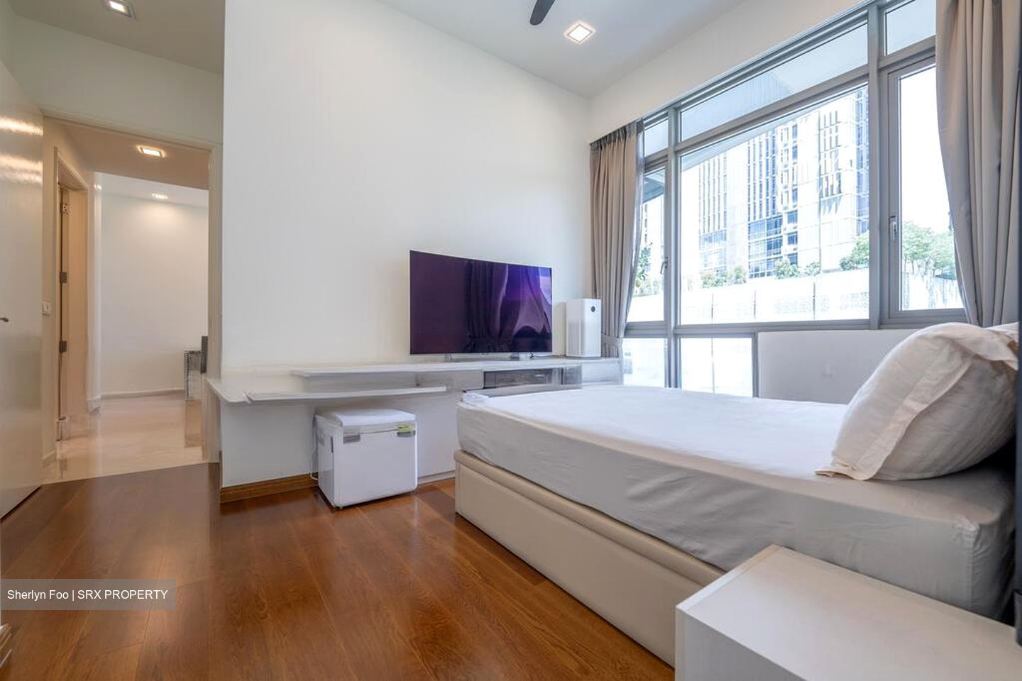 Kingsford . Hillview Peak (D23), Condominium - For Sale photo 3