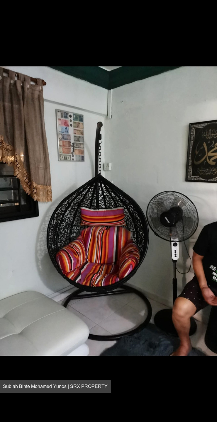 Blk 203 Bedok Town Centre (Bedok), HDB 3 Rooms - For Sale photo 3