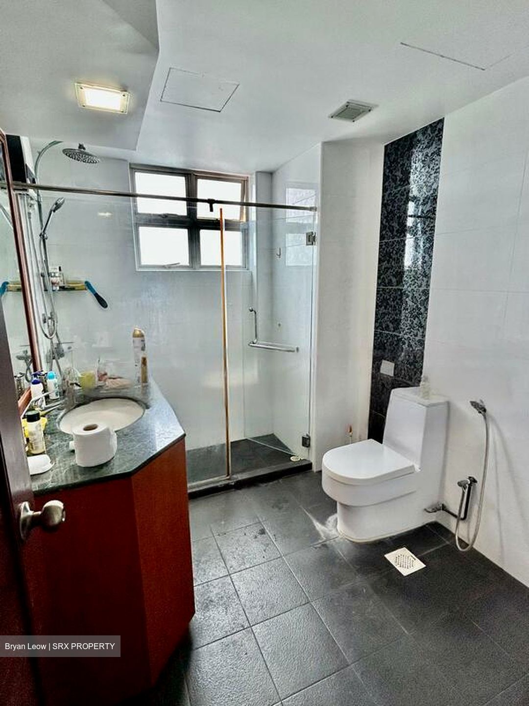 Northoaks (D25), Condominium - For Sale photo 2