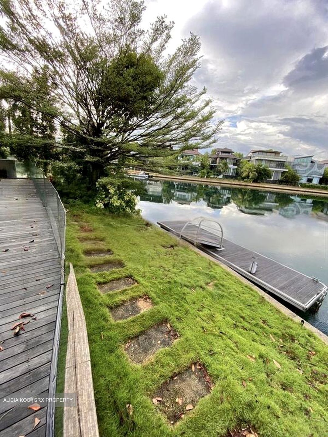 Paradise Island (D4), Detached - For Sale photo 2