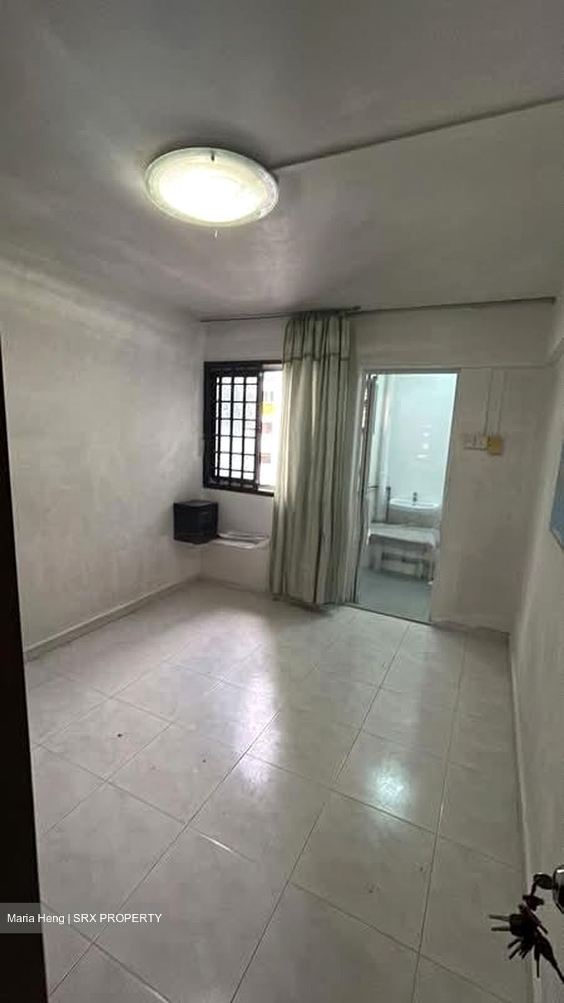 Blk 219 Yishun Gardens (Yishun), HDB 3 Rooms - For Rent photo 4