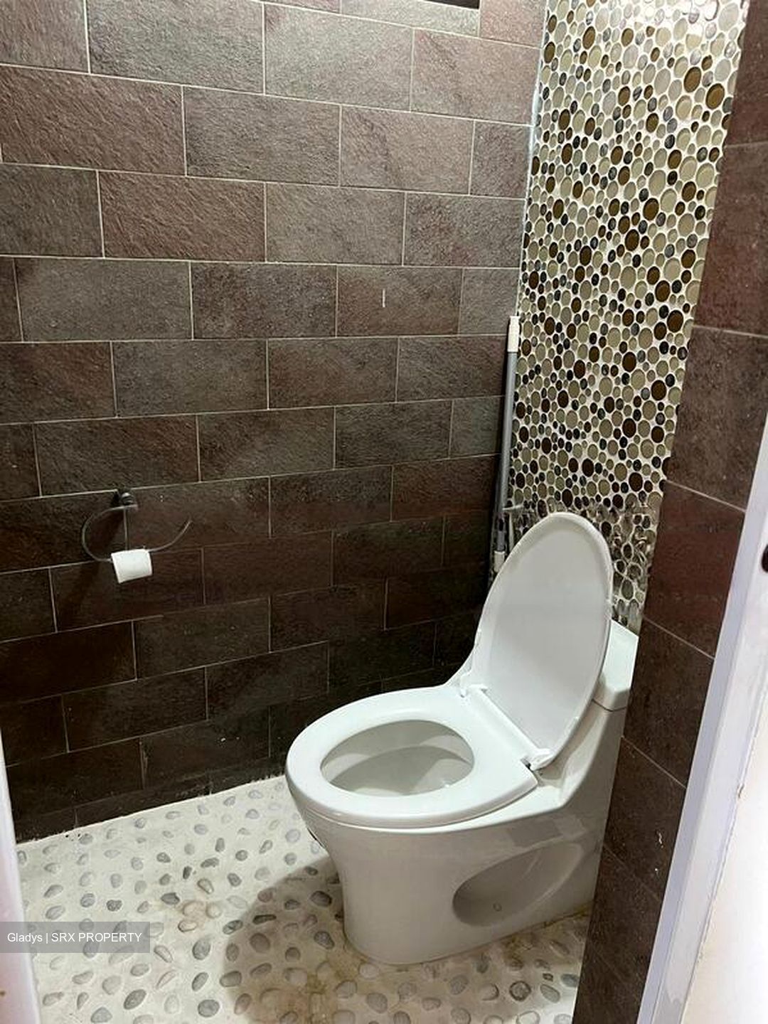 Blk 9 Holland Avenue (Queenstown), HDB 3 Rooms - For Rent photo 2