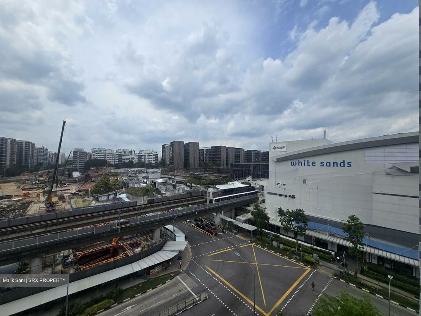 Blk 530B Pasir Ris One (Pasir Ris), HDB 4 Rooms - For Sale photo 2