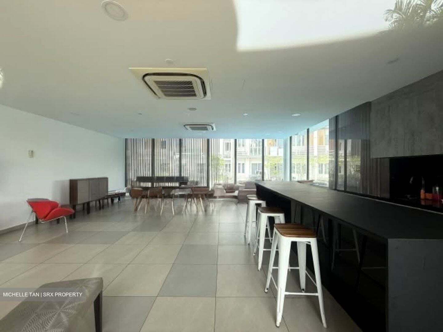 Kensington Square (D19), Apartment - For Rent photo 3