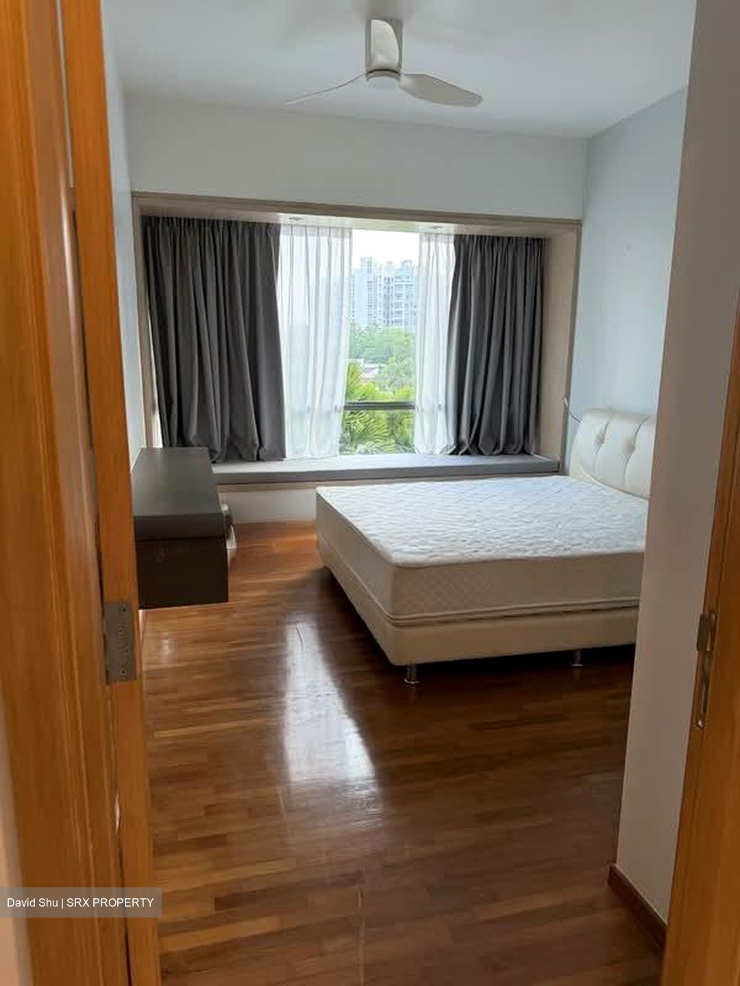 The Infiniti (D5), Condominium - For Rent photo 4