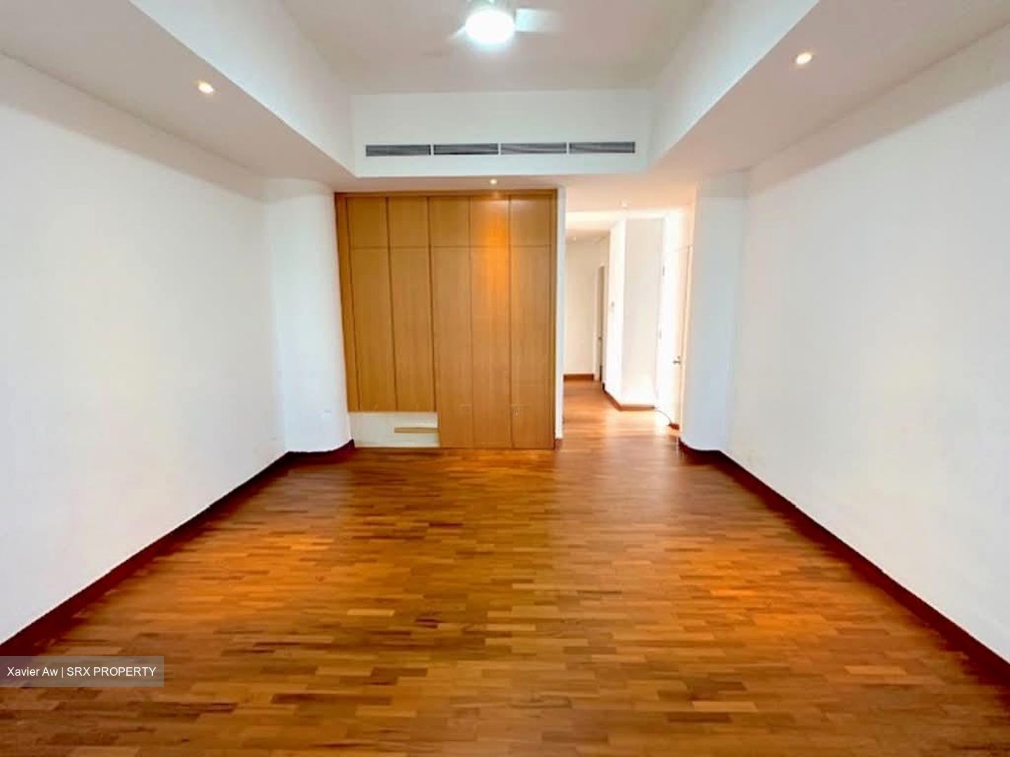 The Colonnade (D10), Condominium - For Rent photo 5