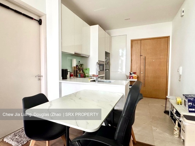 Kingsford . Hillview Peak (D23), Condominium - For Sale photo 3