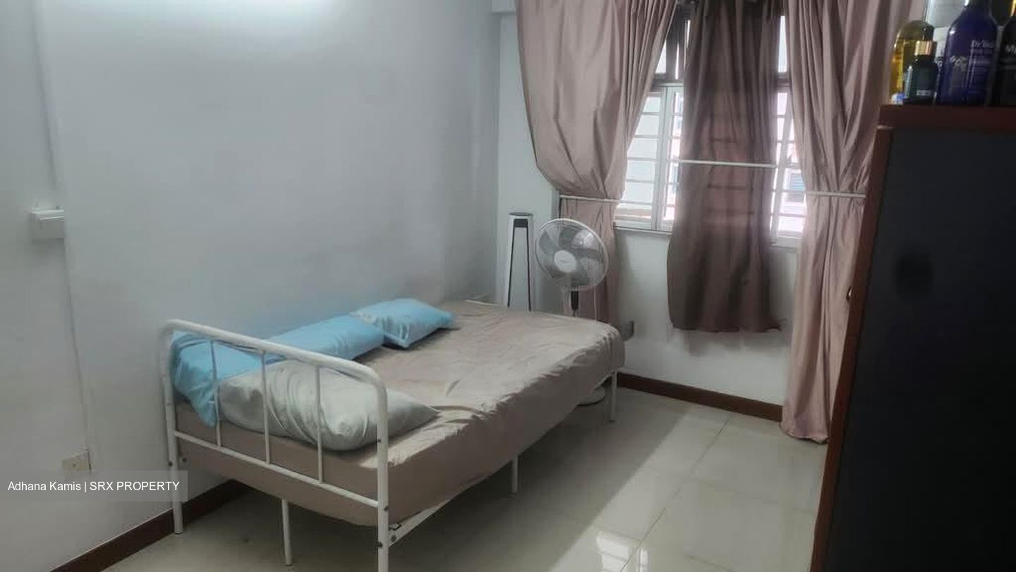 Blk 293A Skypeak @ Bukit Batok (Bukit Batok), HDB 4 Rooms - For Sale photo 3