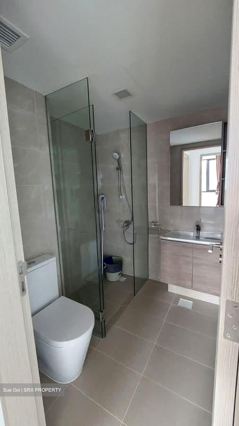 Treasure at Tampines (D18), Condominium - For Rent photo 6