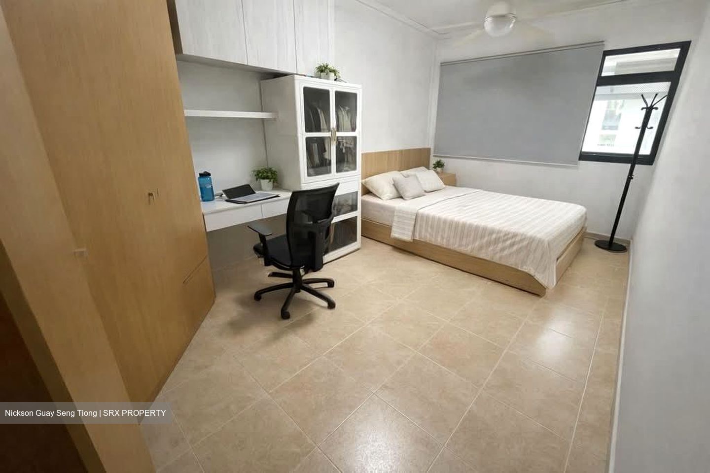Blk 233 Compassvale Plains (Sengkang), HDB 5 Rooms - For Sale photo 2
