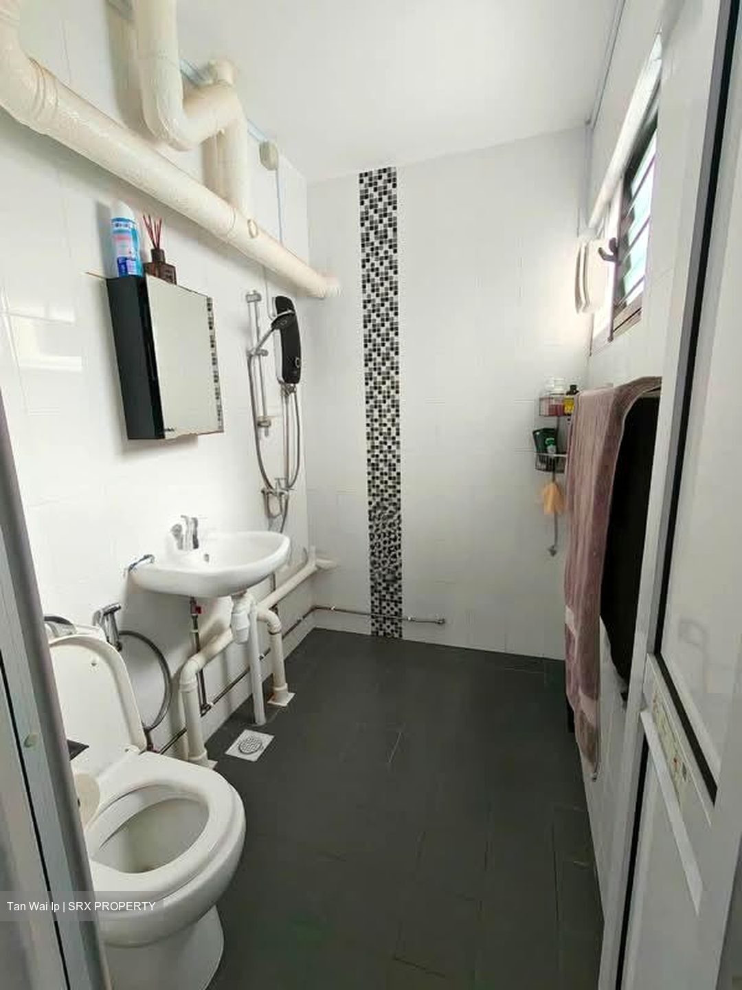 Blk 113 Bukit Batok West Avenue 6 (Bukit Batok), HDB 4 Rooms - For Sale photo 2