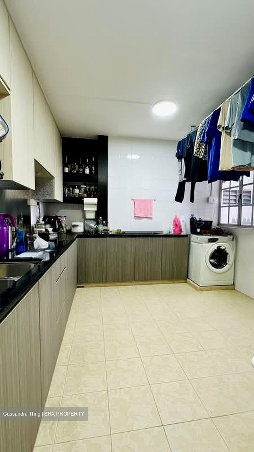 Blk 172 Bukit Batok West Avenue 8 (Bukit Batok), HDB 4 Rooms - For Sale photo 6