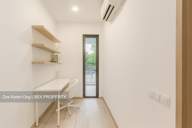 J Gateway (D22), Condominium - For Sale photo 4
